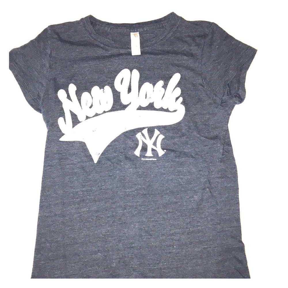 New York yankee tee shirt